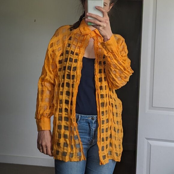 Vintage orange linen blouse / shirt, perfect for fall, made in Canada - Picture 7 of 10